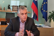 Tomaž Gantar za Nedeljski dnevnik: »Za stanje v domovih je odgovorna predvsem stranka SD« 
