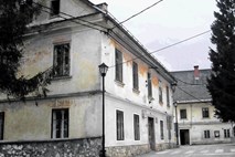 V Borovnici iščejo prostor za knjižnico