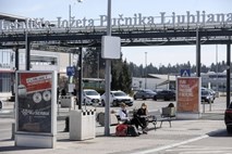 Uprava in sindikati niso zbližali stališč glede odpuščanj v Fraportu Slovenija