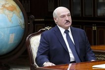 V Belorusiji na protestih proti Lukašenku aretirali 140 ljudi