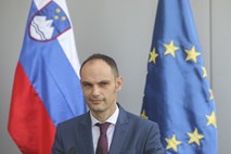 Logar zagotovil Albaniji podporo pri njeni poti v EU