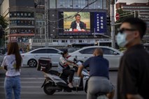 V Hongkongu se obeta popoln mrk družbenih  omrežij