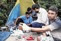Slovenija mora prosilcu za azil, protipravno izgnanemu na Hrvaško, plačati 5000 evrov odškodnine