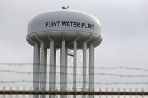 Prebivalcem Flinta zaradi zastrupljene vode več kot pol milijarde dolarjev odškodnine