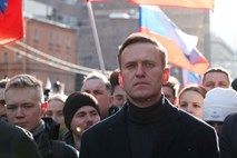Zdravstveno stanje Navalnega nekoliko boljše