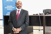 Znameniti rešitelj življenj v Ruandi obtožen terorizma