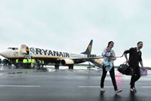 Ryanair bo število letov zmanjšal še za dodatnih 20 odstotkov