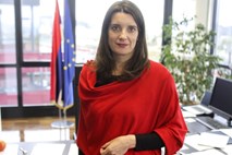 #Portret tedna: Simona Kustec, ministrica za izobraževanje, znanost in šport