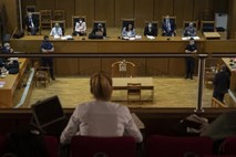Vodji grške Zlate zore 13 let zapora zaradi vodenja kriminalne organizacije