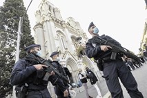 Pokol v Nici je verjetno zagrešil mladi Tunizijec