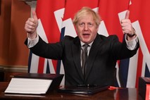 Johnson podpisal dogovor o prihodnjih odnosih z EU: Gre za začetek čudovitega odnosa
