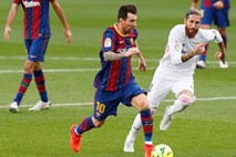 Španci namignili na odhod Ramosa in Messija v PSG