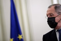Lavrov sporoča, da mora Rusija biti pripravljena na prekinitev stikov z EU