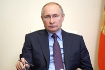 Proti covidu-19 se je cepil tudi Putin