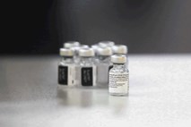Prihodnji teden v Slovenijo prihaja 7000 odmerkov cepiva podjetja Johnson & Johnson 