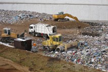 Župani podpisali pogodbo za  dolenjsko-belokranjski center za ravnanje z odpadki