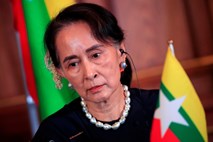 Aung San Suu Kyi zdrava, v ponedeljek domnevno na sodišču