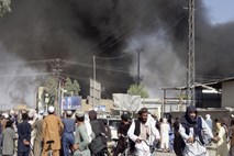 Talibani zavzeli še glavna mesta provinc Logar, Uruzgan in Zabul