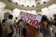 Biden napoveduje odgovor vlade glede zakona o umetni prekinitvi nosečnosti v Teksasu