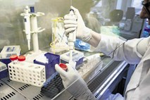 Novi koronavirus: na Hrvaškem in v Avstriji novi črni rekordi pri okužbah