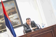 Dodikovi izglasovali sklepe, ki nakazujejo približevanje odcepitvi Republike srbske