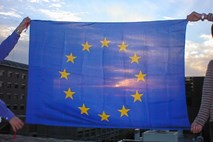 Območje z evrom in EU lani po prvi oceni s 5,2-odstotno rastjo