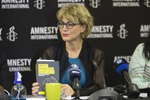 Vodja ukrajinskega Amnesty International odstopila po objavi poročila o kritikah ukrajinske vojaške taktike
