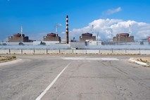 Moskva želi nuklearko Zaporožje priključiti na Krim