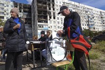 #video Referendum o priključitvi ozemelj Rusiji zaradi obstreljevanja ponekod v zakloniščih