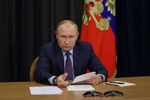 Moskva: Rusija bi lahko po priključitvi ukrajinskih regij za obrambo ozemelj uporabila tudi jedrsko orožje