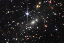 Z vesoljskim teleskopom James Webb odkrili doslej najbolj oddaljene kroglaste zvezdne kopice