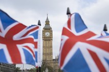 Britanska vlada odpravlja skoraj vse pred tremi tedni napovedane davčne ukrepe