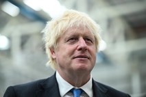 Milijonska donacija sprožila ugibanja o morebitni vrnitvi Borisa Johnsona