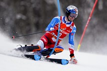 Noel na vrhu po prvi vožnji domačega slaloma, Hadalin brez finala