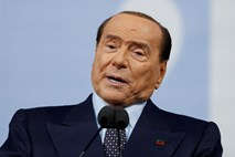 Berlusconi dviga prah s kritiko Zelenskega