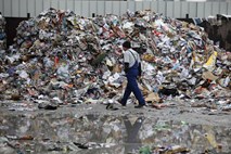 Slovenija lani izvoz odpadkov povečala za več kot petino

