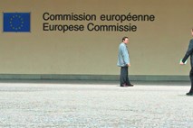 Bruselj s tremi opomini Sloveniji zaradi neupoštevanja zakonodaje EU