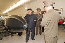 Kim Jong-un pozval k povečanju proizvodnje jedrskega materiala za orožje