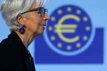 Svet ECB s sedmim zaporednim dvigom obrestne mere

