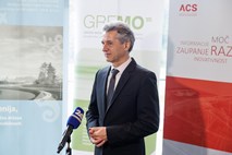 Razvojnemu projektu slovenske avtomobilske industrije do 200 milijonov evrov državne podpore

