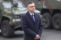 Slovenija povečuje število vojakov na Kosovu