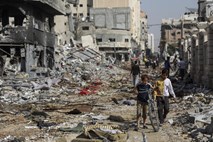 Konec premirja, obnovljeni izraelski napadi na Gazo terjali že 54 življenj