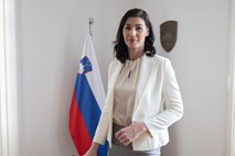 #portret Dominika Švarc Pipan, ministrica za pravosodje