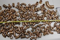 Novomeški policisti: čigavi so ukradeni predmeti iz bakra?