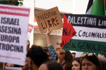 Svet ogorčen nad streljanjem izraelskih sil na Palestince