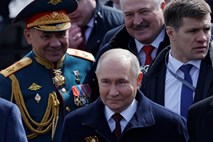 #video Putin na vojaški paradi v Moskvi: ruske jedrske sile so vedno v pripravljenosti