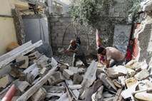 Vojna v Gazi: Izrael bo ofenzivo v Rafi še okrepil