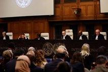 Meddržavno sodišče zahteva ustavitev operacij v Rafi
