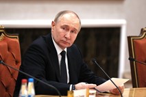 Putin še enkrat o mirovnih pogajanjih: da, a brez vrnitve ozemelj