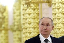 Odziv Moskve na Bidenovo dovoljenje za uporabo ameriškega orožja v Rusiji: ''Jedrske grožnje niso blef!''